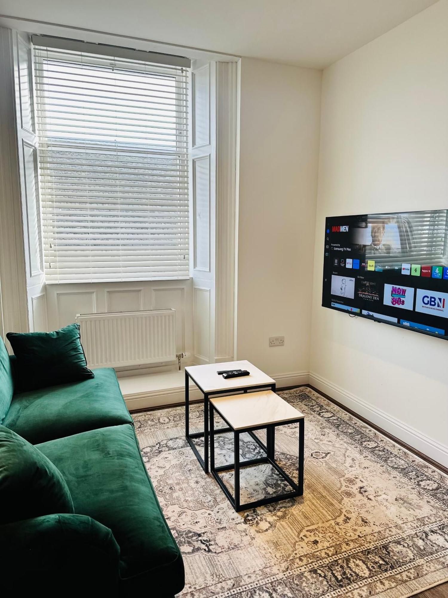 Barnet House Serviced Apartments Dunfermline Extérieur photo