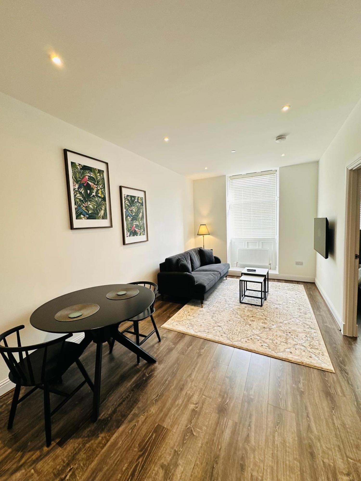 Barnet House Serviced Apartments Dunfermline Extérieur photo