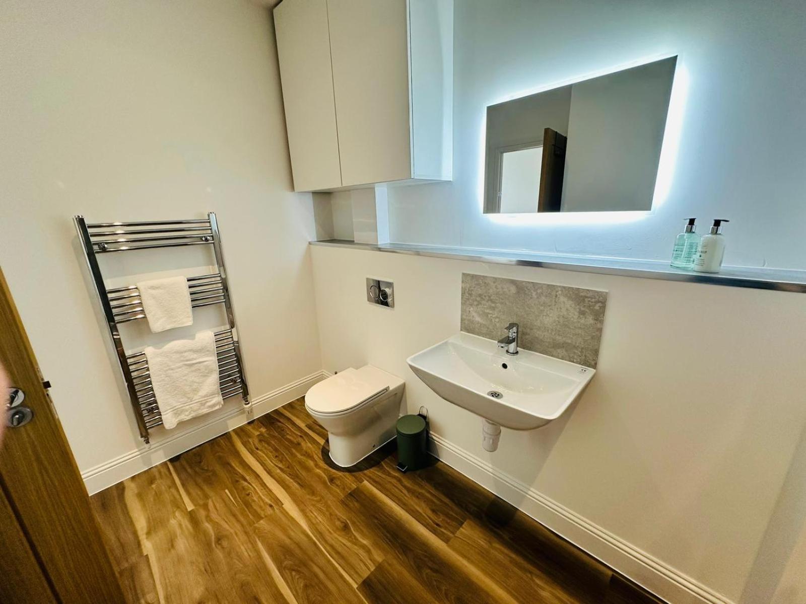 Barnet House Serviced Apartments Dunfermline Extérieur photo